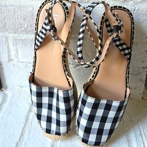 Franco Sarto Buffalo Plaid Espadrille, Size 6.5